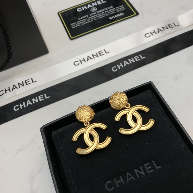Ch**el earrings